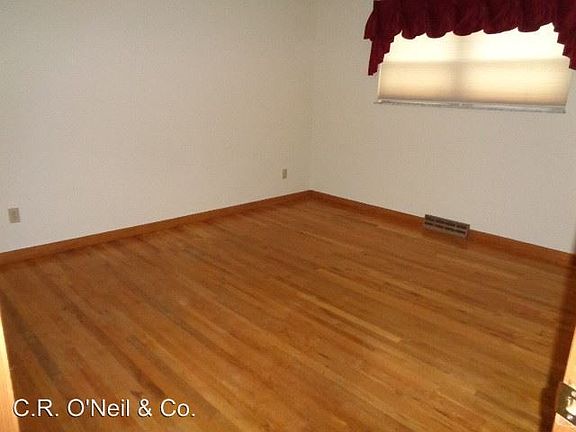 5th image of 1304 Pegwood Ct