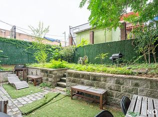 34 Belvidere St #1C, Brooklyn, NY 11206