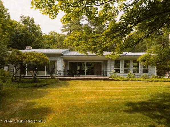 297-299 Ohayo Mountain Road, Woodstock, NY 12498