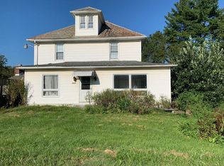 8529 Willowdale St, Magnolia, OH 44643