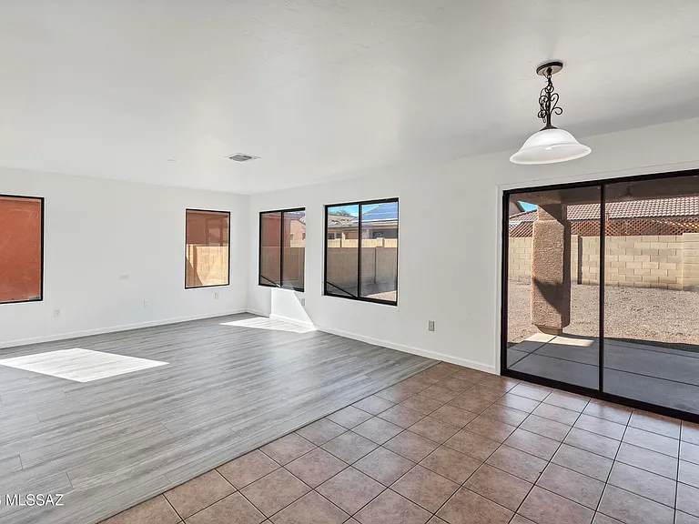 4830 S Vallecano Dr — Photo 13