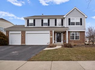 530 Crooked Stick Ct, Vernon Hills, IL 60061
