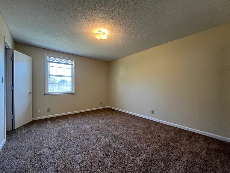 1483 Craig Dr #B — Photo 7