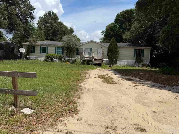 5570 Bantola Dr, Milton, FL 32583