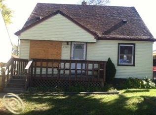6030 Faust Ave, Detroit, MI 48228