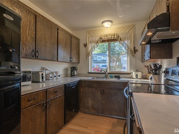 5th image of 21821 48th Avenue Ct E