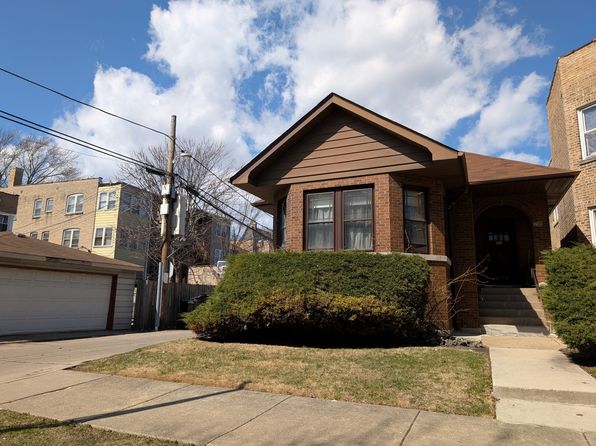 3250 W Hollywood Ave, Chicago, IL 60659