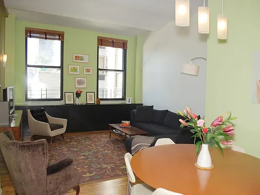 Sold by Sotheby's International Realty | media 17