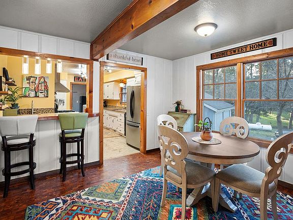 5th image of 7041 Mount Aukum Rd