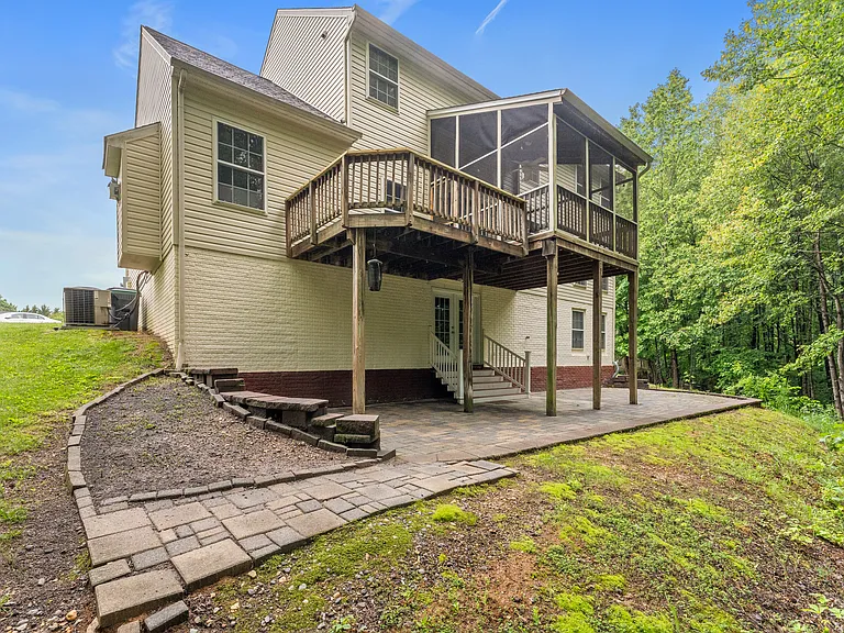 10105 Cotter Ct — Photo 22