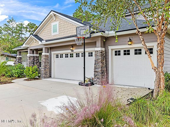 4th image of 14331 Garden Gate Dr