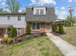 1105 Robin Hood Rd APT F, High Point, NC 27262