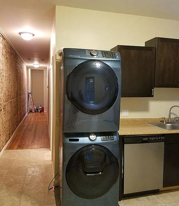 Unit Photo