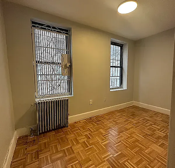 422 W 56th St #11 — Photo 12