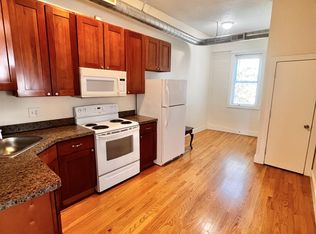207 Highland Ave, Somerville, MA 02143