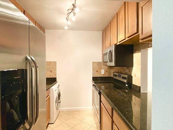 5th image of 3234 S Semoran Blvd APT 24