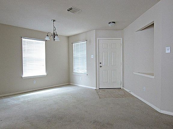 4th image of 6523 Floral Glen Ln