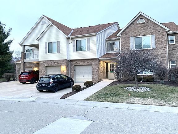 2nd image of 3368 Hidden Creek Dr Unit 40