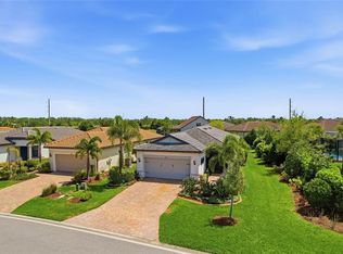 7017 Hanover Ct, Bradenton, FL 34202