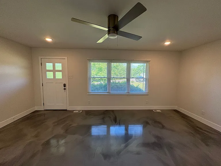6550 S Old Village Rd — Photo 10