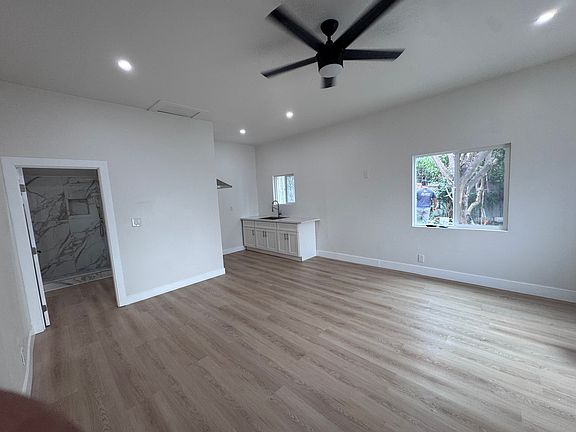 5th image of 6208 Santa Fe Ave #C