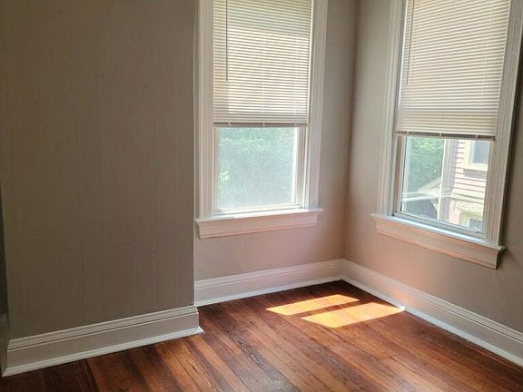 2nd image of 3467 Brookline Ave #3