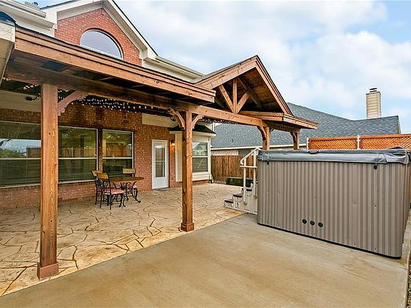 5th image of 600 Althea Dr