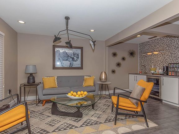 4th image of 550 Los Arbolitos Blvd #101