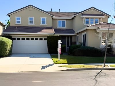 204 Daylily Ln, Patterson, CA, 95363