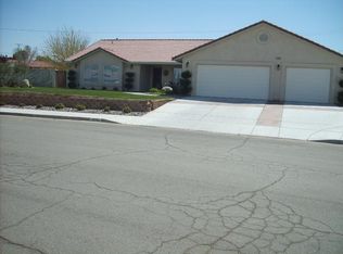 14240 Woodland Dr, Victorville, CA 92395