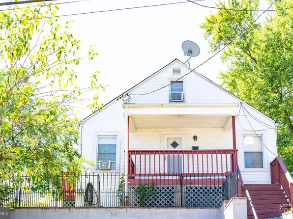 5103 Cumberland St, Capitol Heights, MD 20743