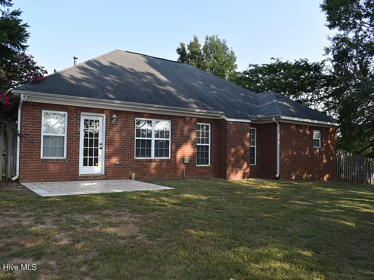 410 Little Fls — Photo 25