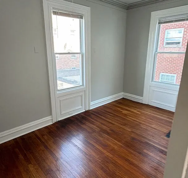 6 Elm St — Photo 3