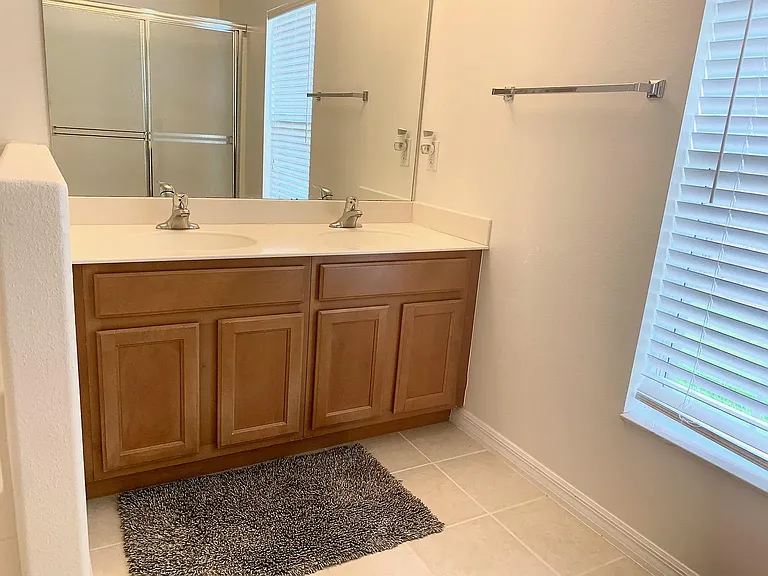5656 Indigo Crossing Dr — Photo 15