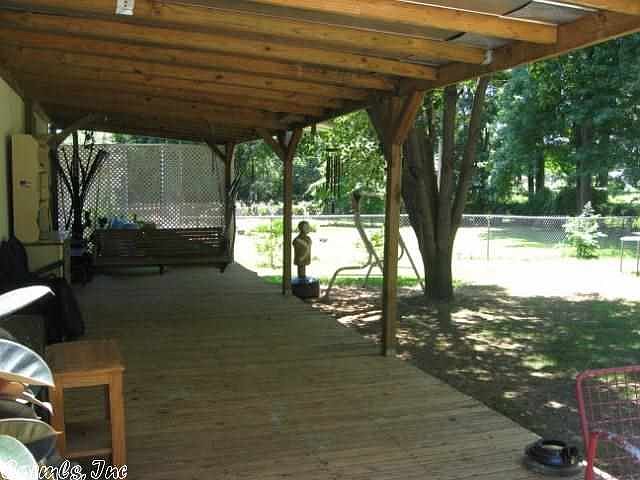 2nd image of 214 Chinaberry Cir