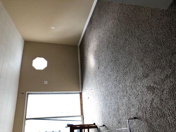 MAIN BEDROOM WITH BALCONY