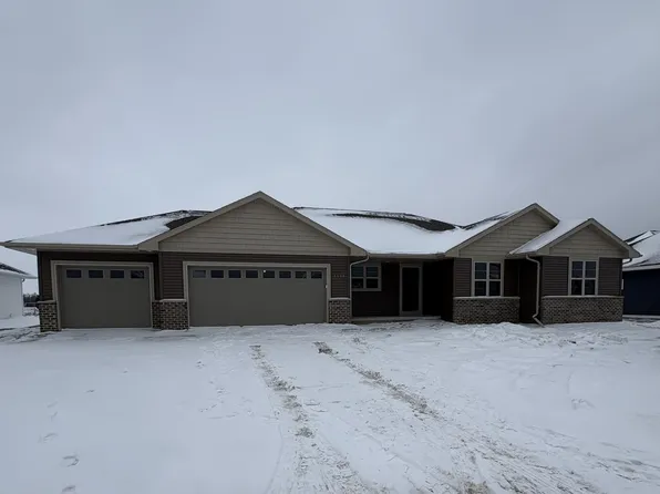 4618 Paul Ln, Green Bay, WI 54313