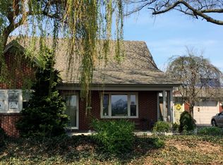 1134 Old Line Rd, Manheim, PA 17545