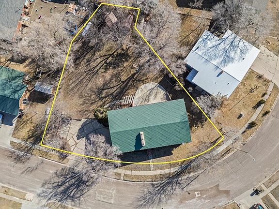 2nd image of 1004 F St