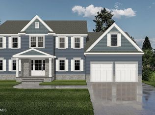 21 Walter Ave, Eatontown, NJ 07724