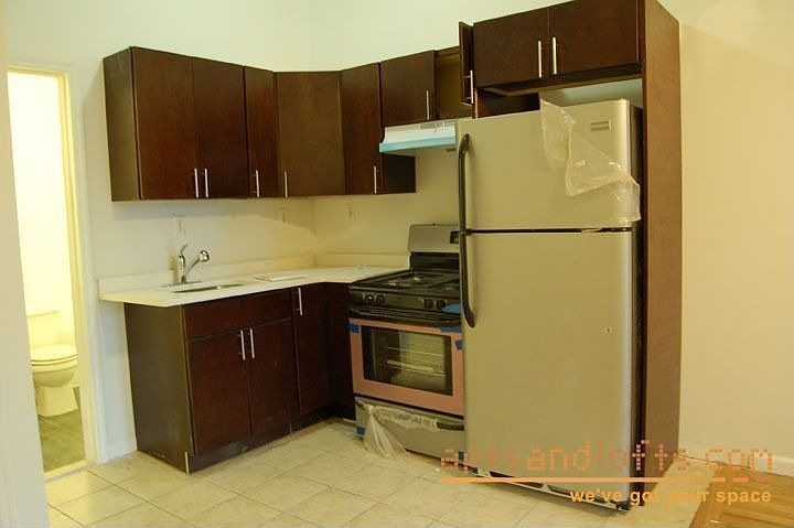 1st image of 804 Macon St APT 7C