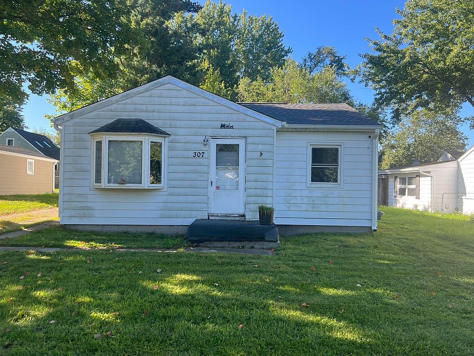 307 W Van Hoesen Blvd, Portage, MI 49024 | Zillow