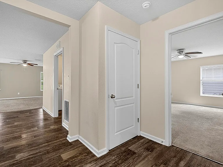 137 Fairway Ct — Photo 7