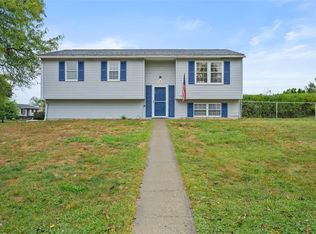 210 Wyndmere Dr, Cranberry Township, PA 16066