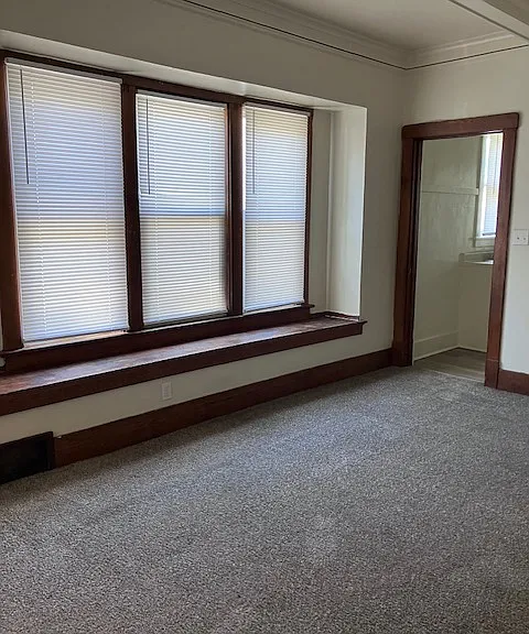 617 E Republic St — Photo 7