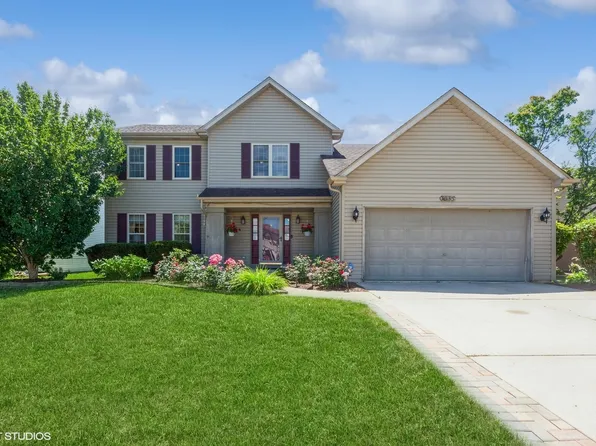 3635 Blue Ridge Ct, Aurora, IL 60504