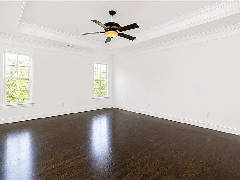 9034 Woodland Trl — Photo 16