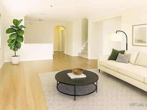 2nd image of 3261 Laurel Ridge Cir