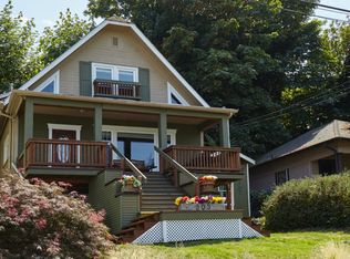 303 Perry Ave N, Pt Orchard, WA 98366