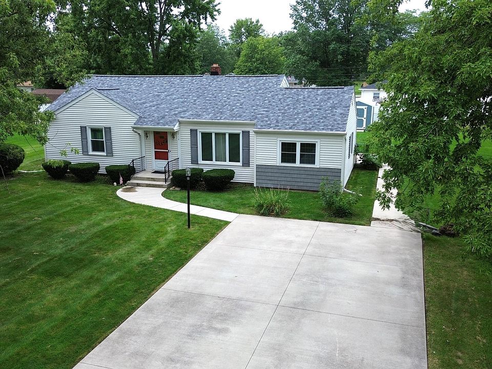 1st image of 214 Maywinn Rd